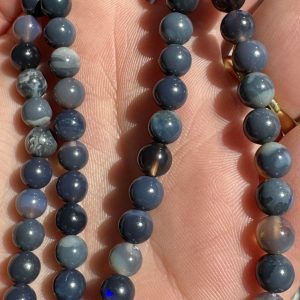 $240 IMG0002 - Lightning Ridge 6mm 80cts.1
