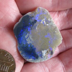 Lightning Ridge Black Opal -Electric Blue & Blue Crystal 5.6 grams IMG5675