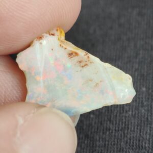 Andamooka Opal Gem Reds & a dash of Blue 1.43g IMG5716