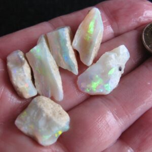 Mintubi Opal Gem Crystal $112/g 8.49g IMG4605