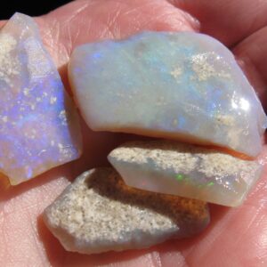 Mintubi Opal Faced x4 Greens, Blues, 1 Red .33oz IMG2295