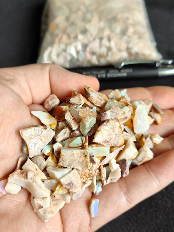 $288 IMG5758-61 - Coober Pedy Chips & Small Stones Multicolour Very Bright 7.2oz $40/oz