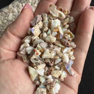 $600 IMG2981-2985 - Coober Pedy Multicolour Chips 10oz $60/oz