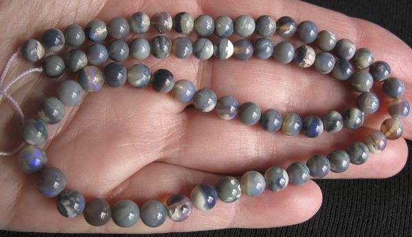 Lightning Ridge Black Opal 6-8mm Round beads 80cts IMG4559