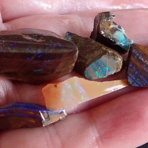 $90 IMG1171 - Boulder Opals x6