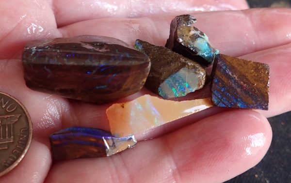 $90 IMG1171 - Boulder Opals x6