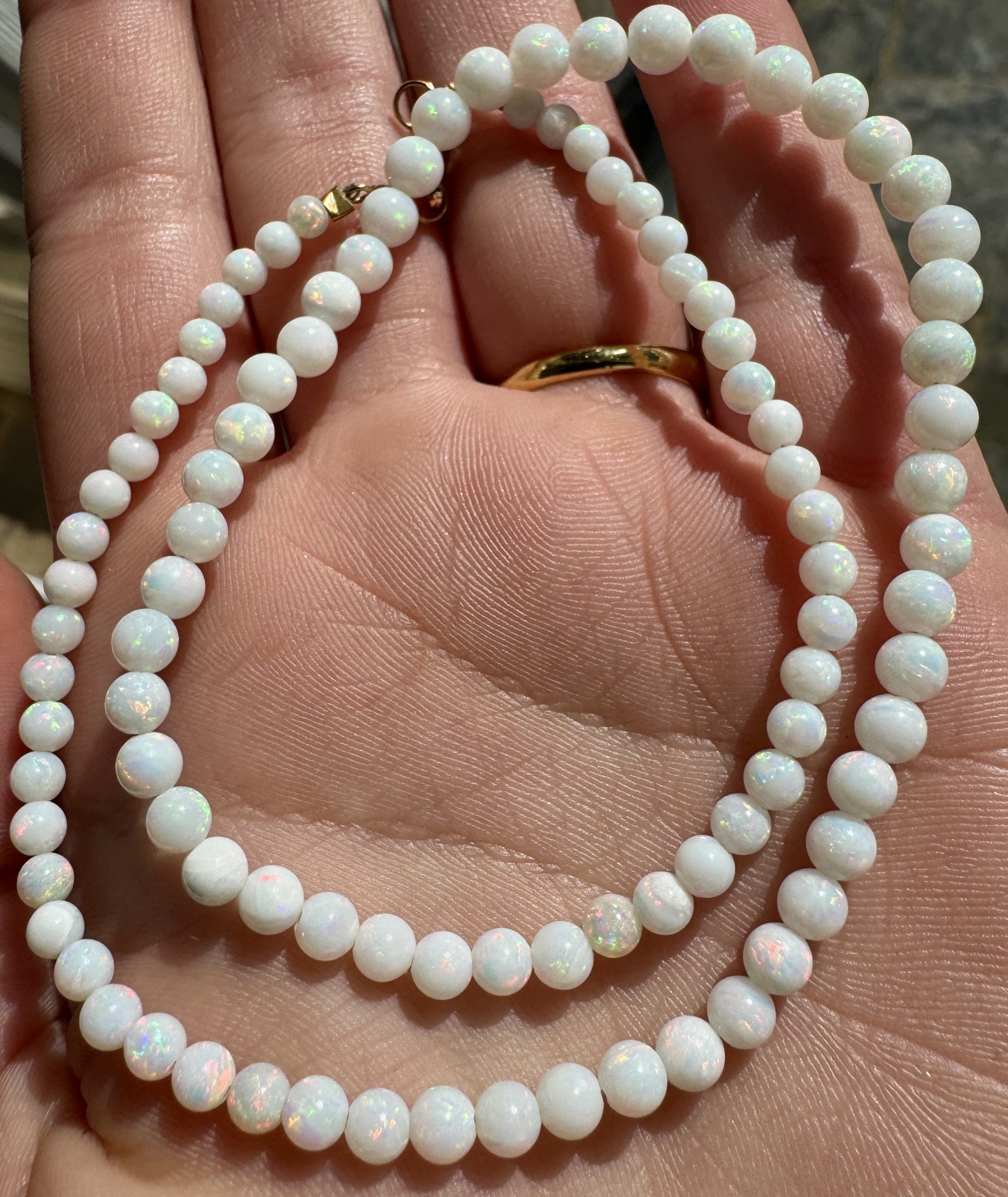 $3300 IMG5971-5 - Mintabie 4-5mm 40cts.2 $3300 IMG5971-5 - Mintabie 4-5mm 40cts.2