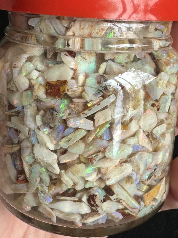 $300 IMG2952 - Coober Pedy Bright Chips 5oz $60/oz (Wet)