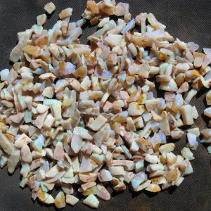 $860 IMG2383 - Diggers Gully Chips Greens Reds Blues $200/oz 4.3oz