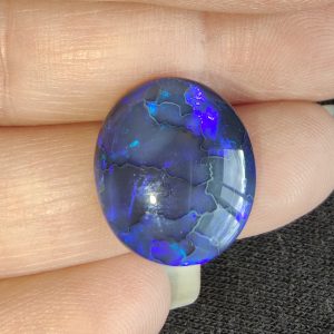 $888 IMG2292 - Lightning Ridge Oval Electric Blues Natural Crazing Pattern 8.88cts **Flash Used
