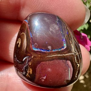 $99 IMG8054 - Qld Boulder opal 25 x 23 x 10mm 65.3cts