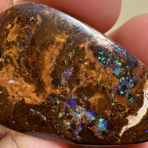 $120 IMG4497 - Qld Boulder opal /Drilled pendant 30 x 19 x 6mm 27.4cts