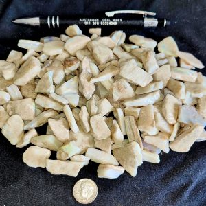 Mintubi White Base Reds, Greens and Blues 13oz $25/oz approx. 15 stones per oz * Difficult to photograph