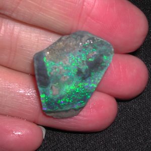 Mintubi Black Very Bright Blue and Green .145oz $2,500/oz