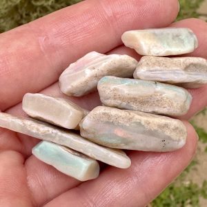 Mintubi in Sandstone Reds, Blues and Greens 1oz
